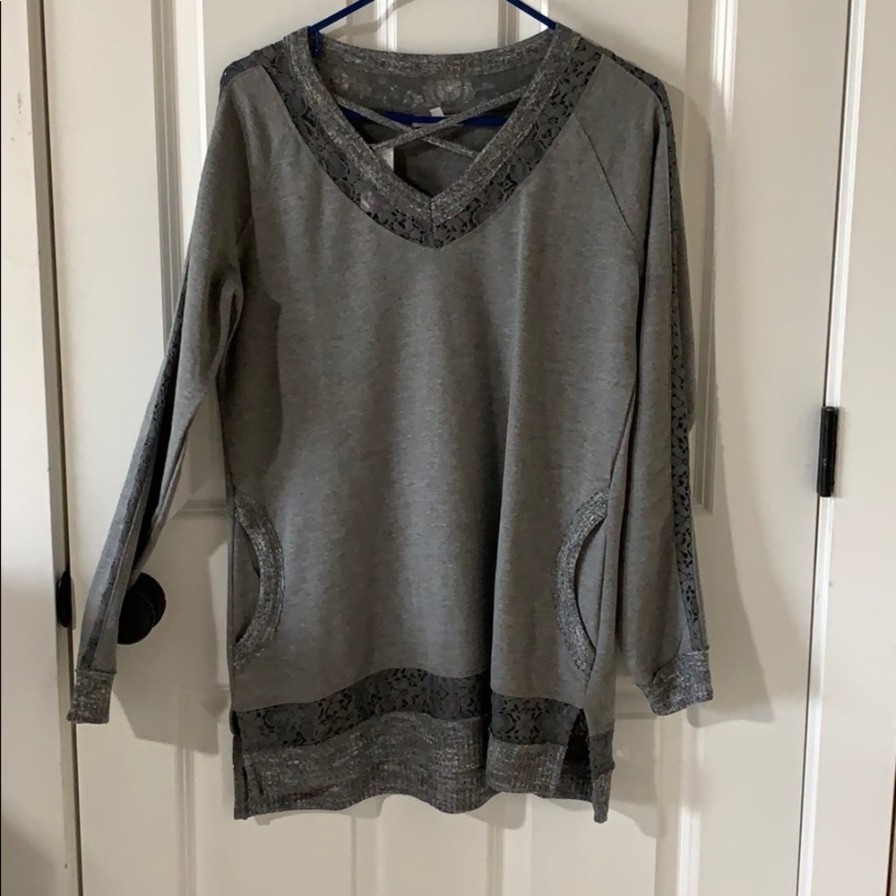 Long sleeve shirt